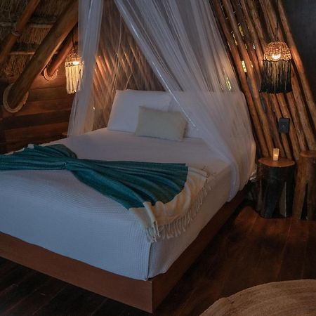 Casa Hayhu Hotel Mahahual Bagian luar foto