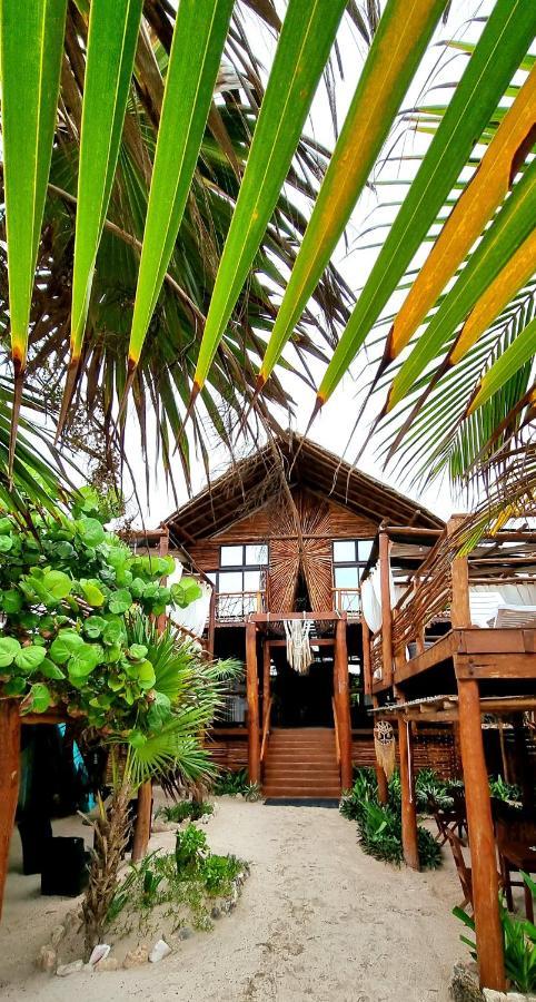 Casa Hayhu Hotel Mahahual Bagian luar foto