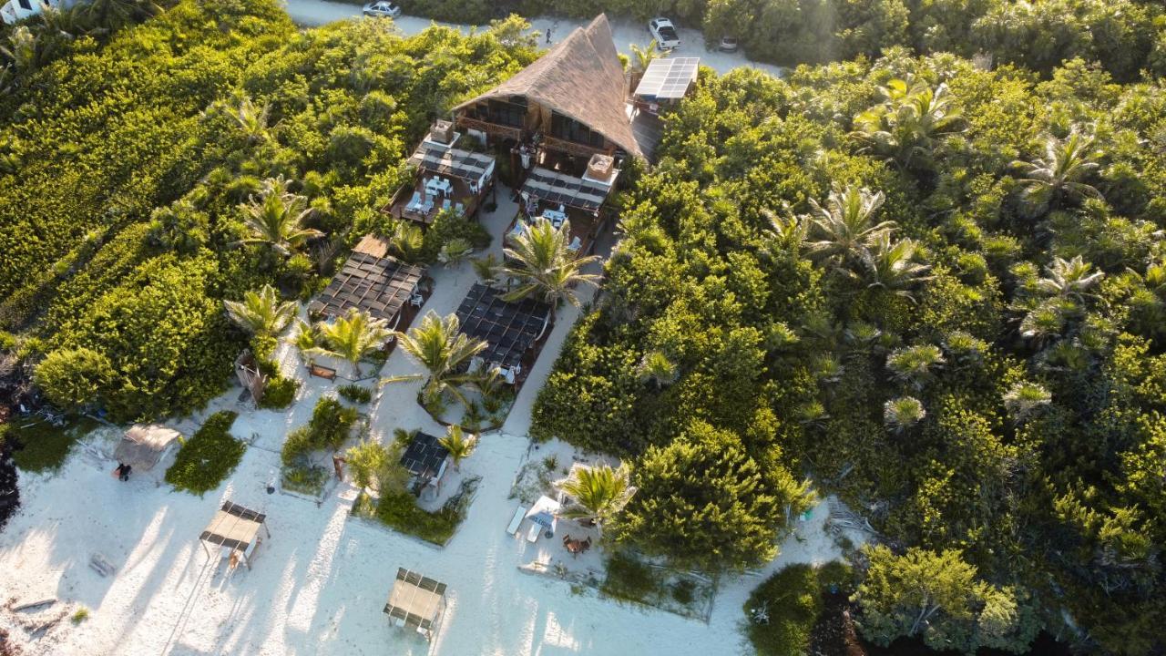 Casa Hayhu Hotel Mahahual Bagian luar foto