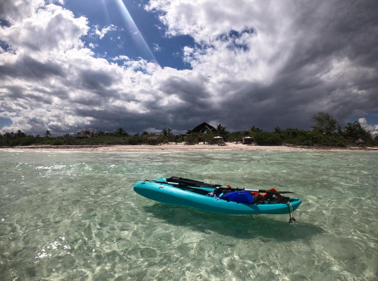 Casa Hayhu Hotel Mahahual Bagian luar foto